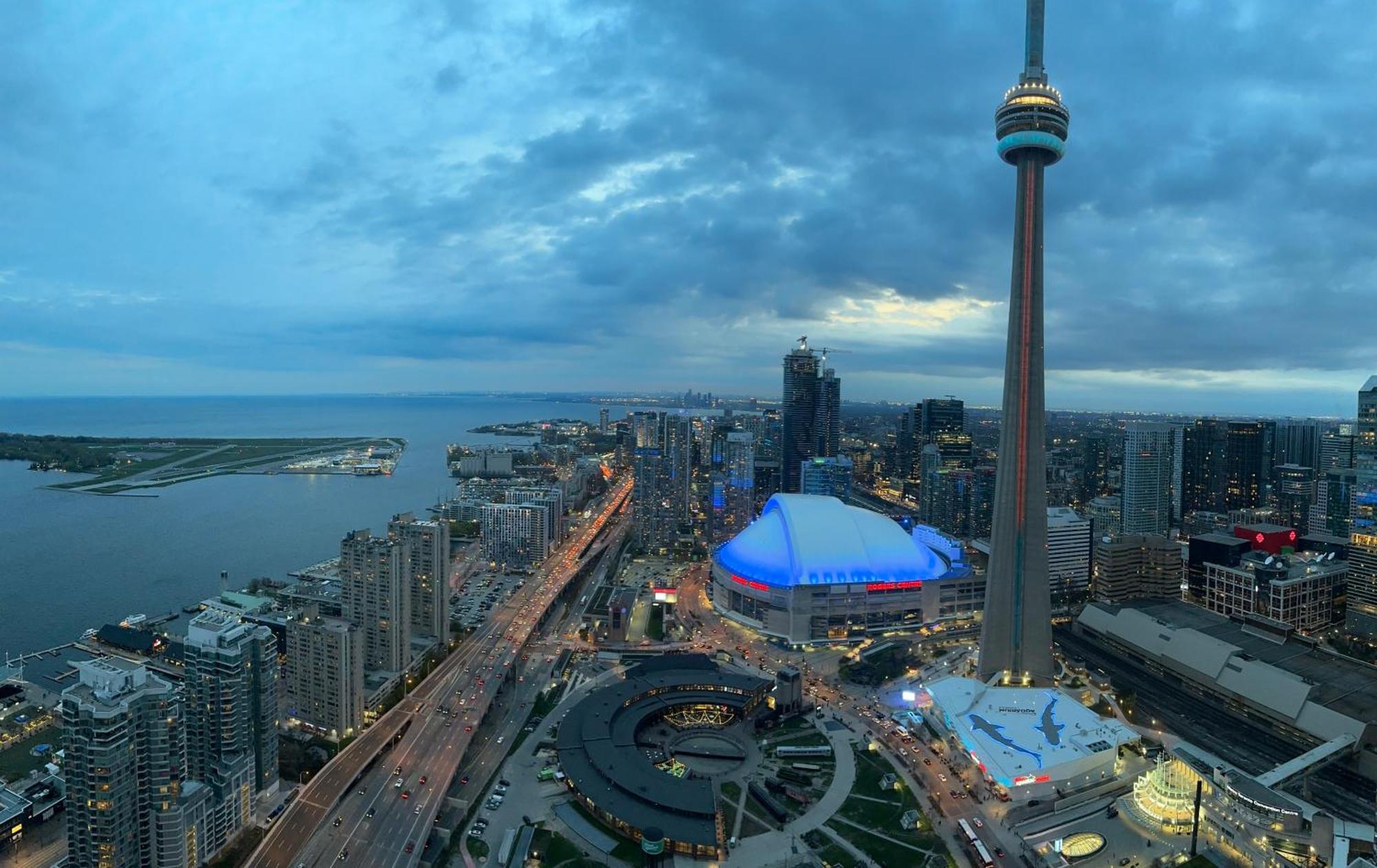 Downtown, Luxury Condo, Cn Tower, Rogers Center, Scocia Arena, Unobstructed View تورونتو المظهر الخارجي الصورة